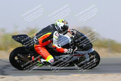 media/Mar-28-2022-Superbike Trackdays (Mon) [[b8603d0f67]]/Open Track Time/Turn 3 Inside/